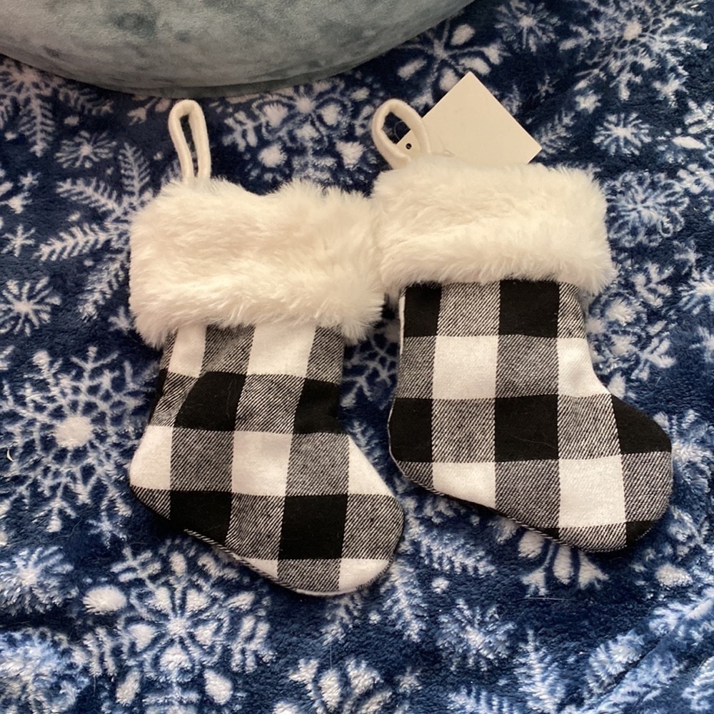 2 NEW BUFFALO CHEK MINI STOCKINGS